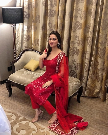 Shraddha Arya