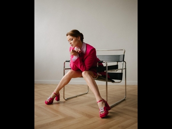  alt="Alina Lanina"
