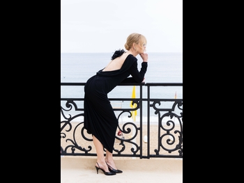  alt="Nicole Kidman"
