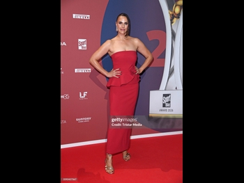  alt="Esther Sedlaczek"