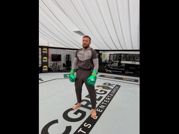  alt="Conor Mcgregor"