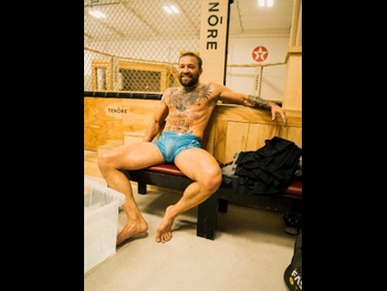  alt="Conor Mcgregor"