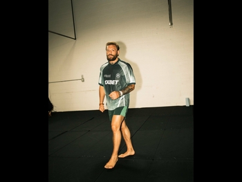  alt="Conor Mcgregor"