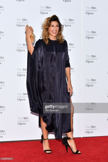 Jennifer Esposito