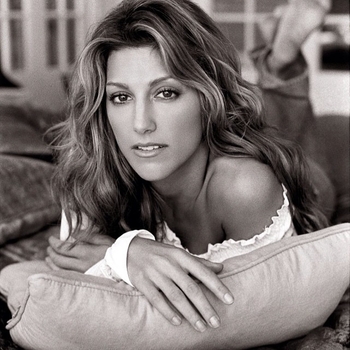 Jennifer Esposito