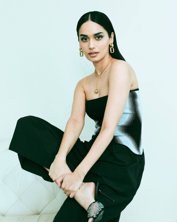 Manushi Chhillar