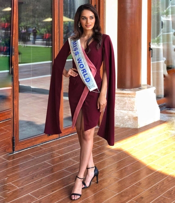 Manushi Chhillar