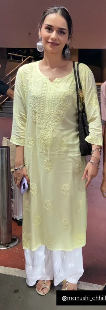 Manushi Chhillar
