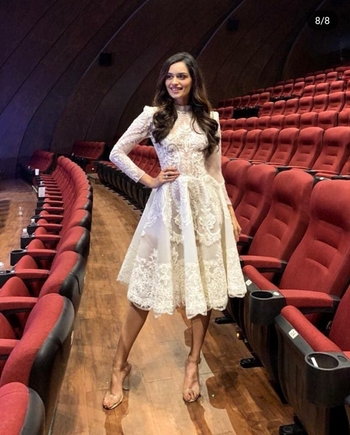 Manushi Chhillar