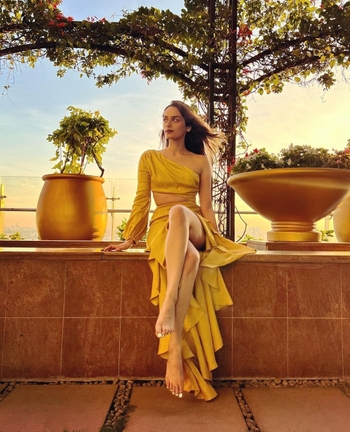 Manushi Chhillar