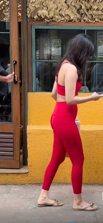 Manushi Chhillar