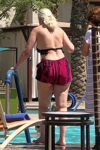 Tori Spelling