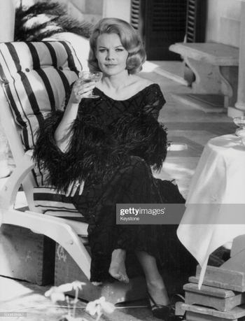 Carroll Baker (I)