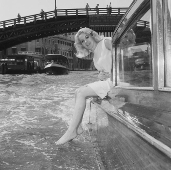 Carroll Baker (I)