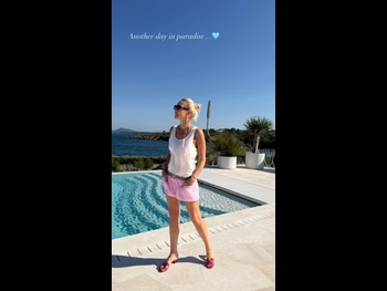  alt="Yuliya Bordovskikh"