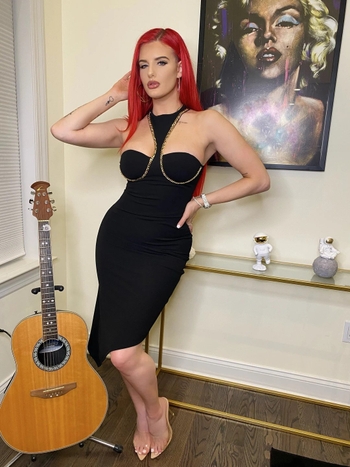 Justina Valentine