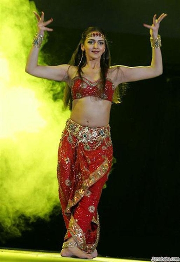 Esha Deol