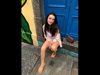  alt="Mariana Molina"