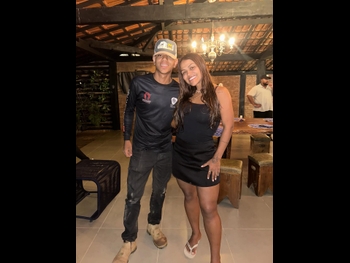  alt="Camila Loures"
