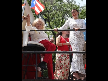  alt="Alexandria Ocasio-cortez"