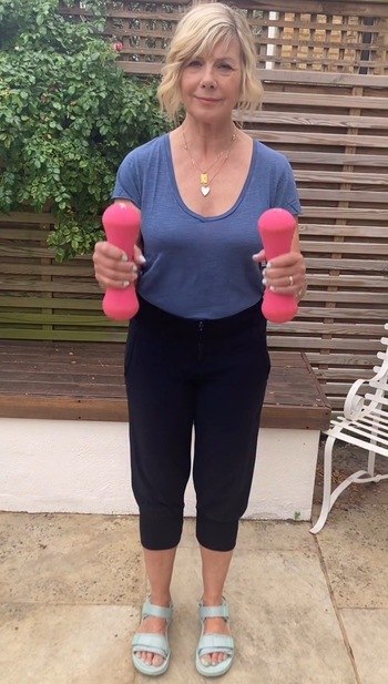 Glynis Barber