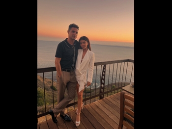  alt="Sarah Hyland"