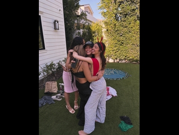  alt="Sarah Hyland"
