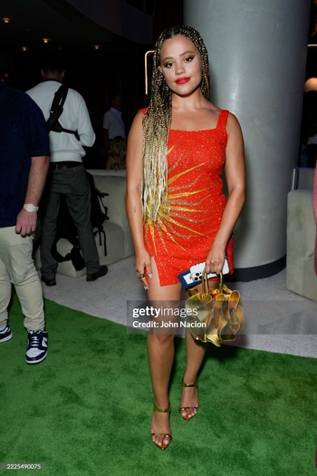 Sarah Jeffery