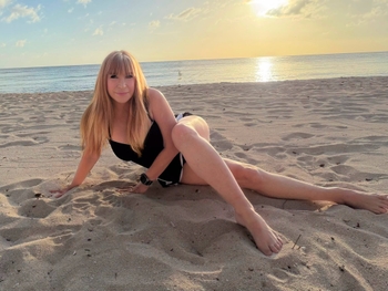  alt="Cynthia Rothrock"