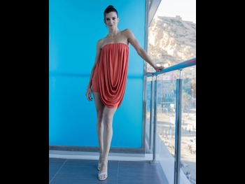  alt="Clara Lago"