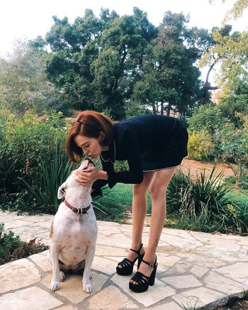 Zoey Deutch