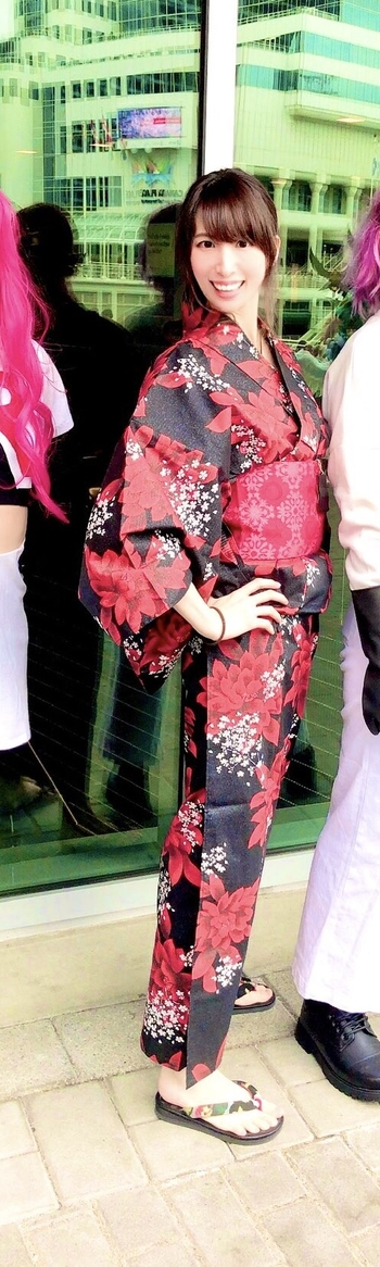 Ami Koshimizu