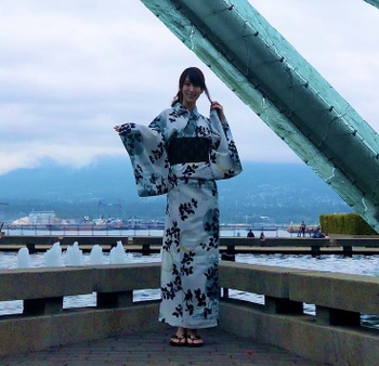 Ami Koshimizu