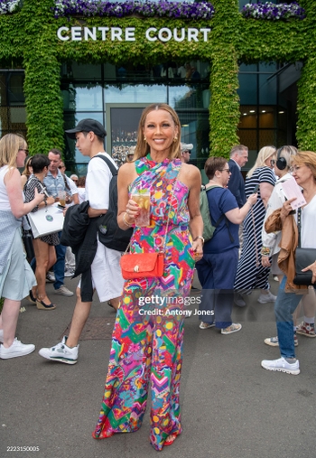 Vanessa Williams (VII)