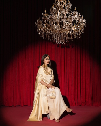 Ayeza Khan