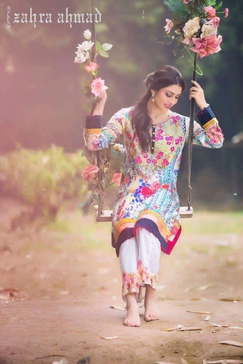 Ayeza Khan