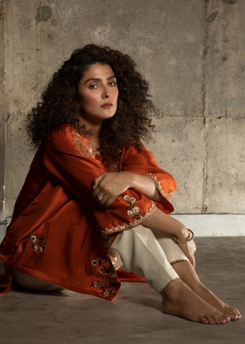 Ayeza Khan