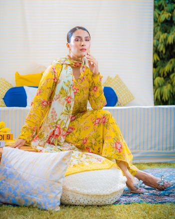 Ayeza Khan