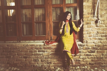 Ayeza Khan