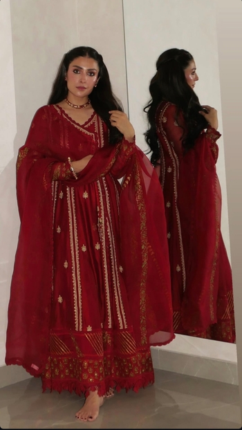 Ayeza Khan