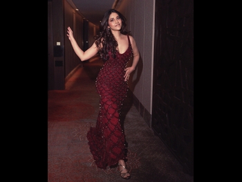  alt="Nabha Natesh"