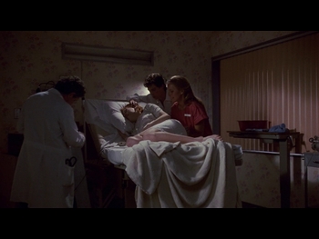  alt="Molly Ringwald"