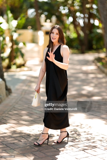 Ashley Greene (I)