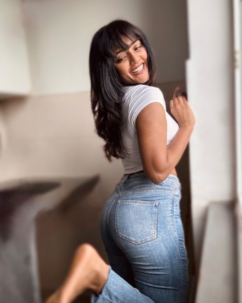 Eesha Rebba