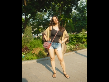  alt="Meenakshii Chaudhary"