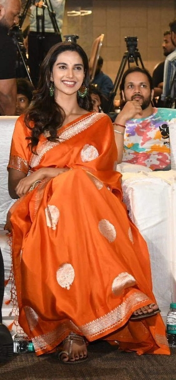 Meenakshii Chaudhary