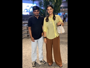  alt="Meenakshii Chaudhary"