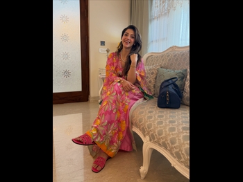  alt="Mehreen Pirzada"