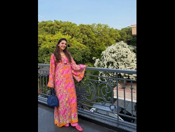  alt="Mehreen Pirzada"