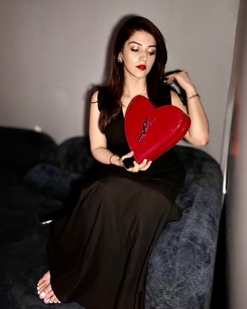 Mehreen Pirzada